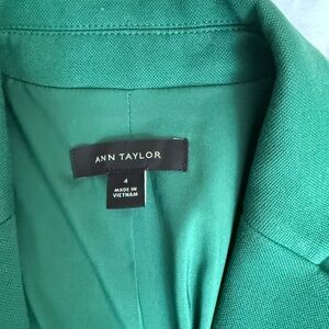 Ann Taylor Vibrant Green Blazer